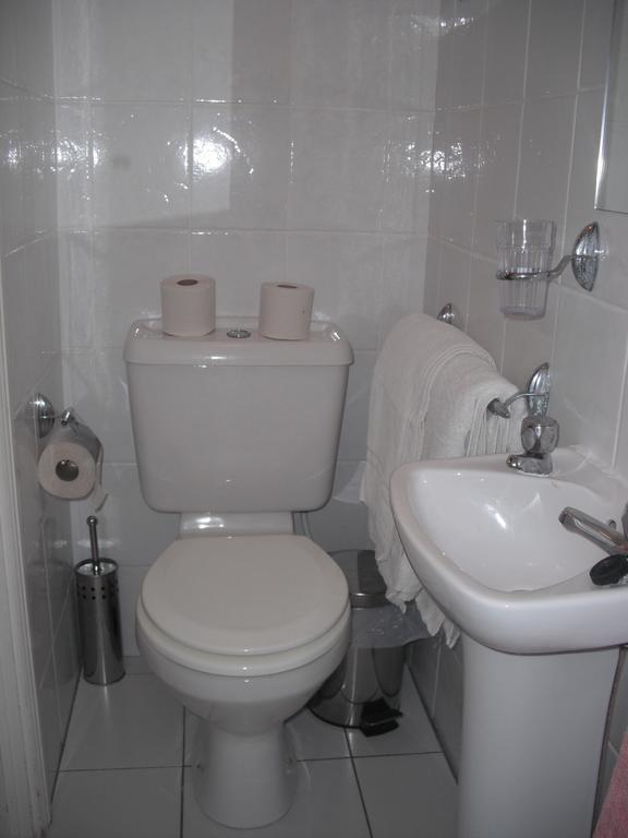 Marian Guest House Dublin Room photo
